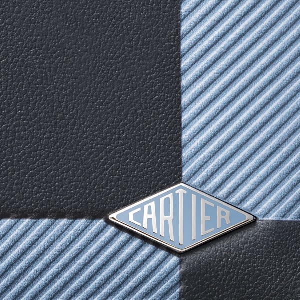 カード ホルダー 
ロザンジュ　 スレートグレー＆スカイブルー デボス加工カーフスキン、ゴドロンモチーフ、スカイブルー エナメル＆パラジウムフィニッシュ